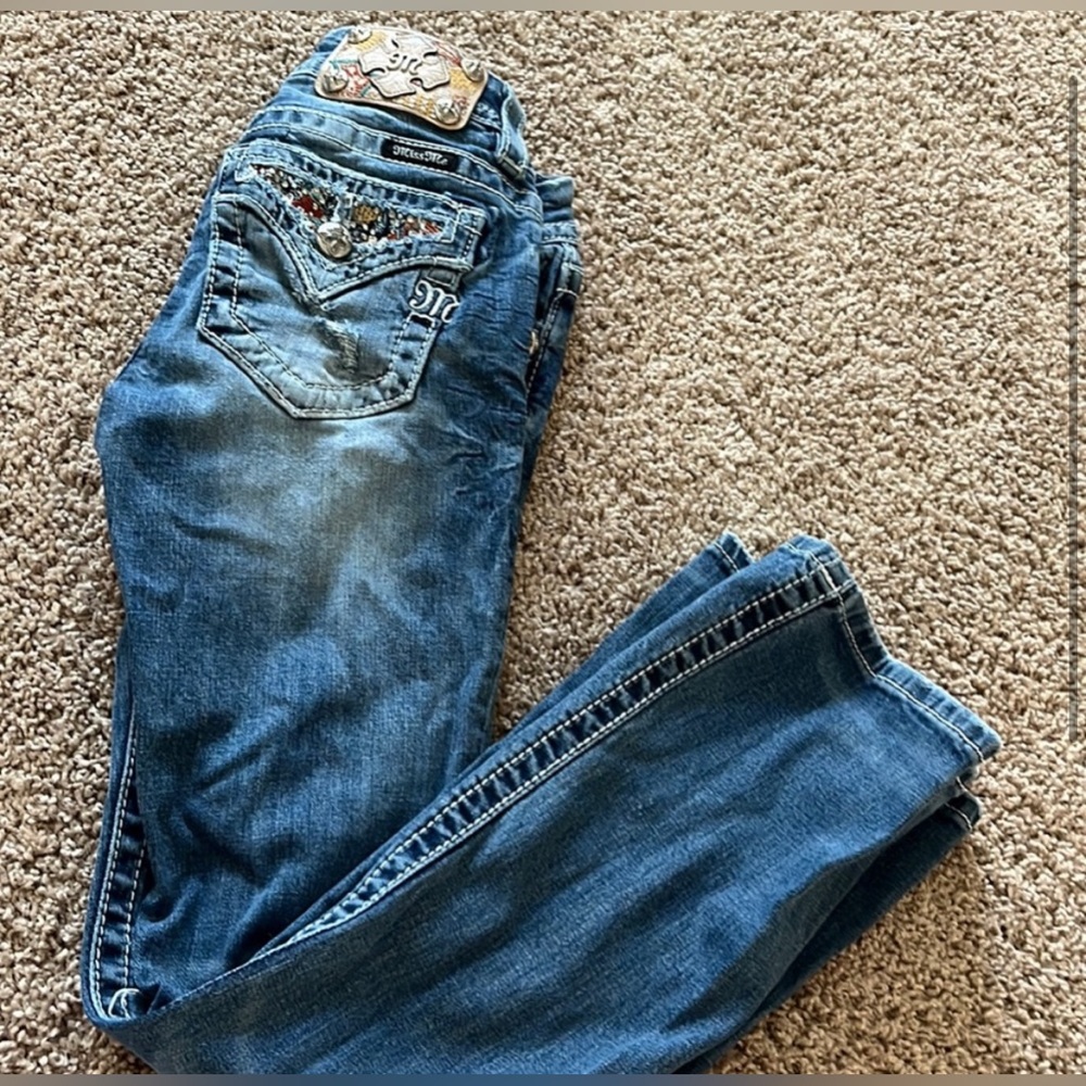Miss Me - Miss Rise Boot Cut Jeans 👖 ✨